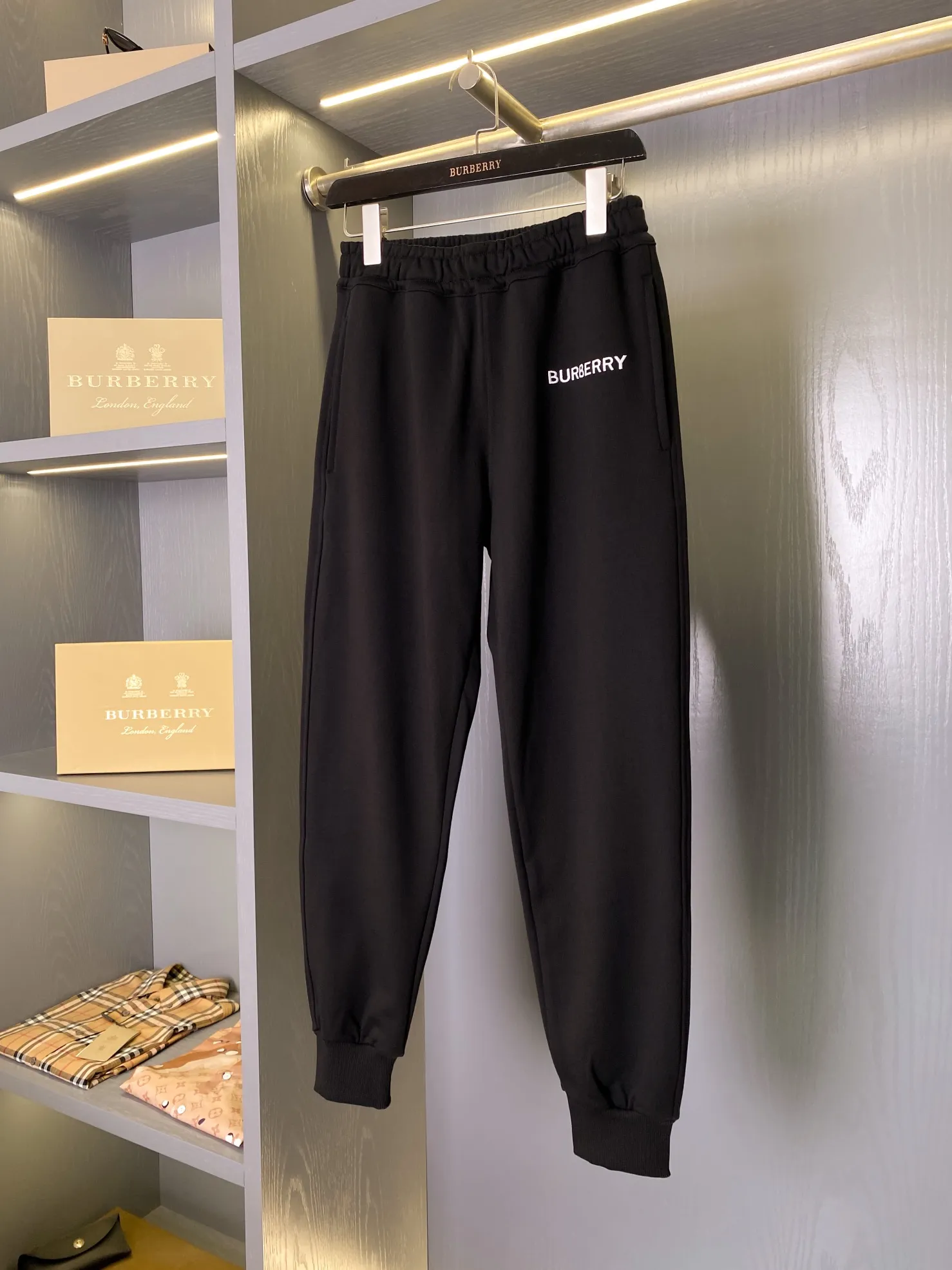 🅱️ New Arrival ， ！ Same Style ！BUR ， 25K ， ！ 【Classic 】： ， ， ， ， ， BUR Series ， BUR ！！ ， ， 、 ， ！！ ， 680 ， ， ， ，Breathable ！ 。 ， ， ！！ ， 。OV ， 。 ， ， ！！ Size S、M、L 、XL、XXLSize Size
